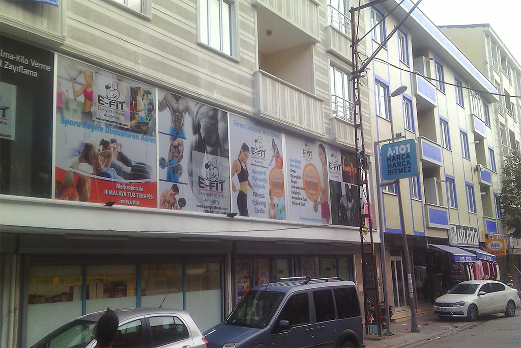 wanvey vison-delikli folyo-baski-en-uygun-fiyatlarla-coskun-copy-de